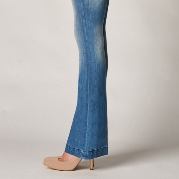 DEAR JOHN BACKSTAGE 32 - Picture 4 of 8